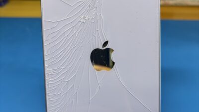 iPhone12背面ガラス割れ【iPhone修理熊谷】