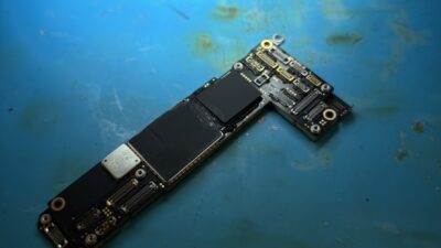 iPhone12急に電源がつかなくなった【iPhone基板修理熊谷】