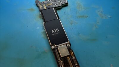 iPhone13起動不良【iPhone基板修理熊谷】