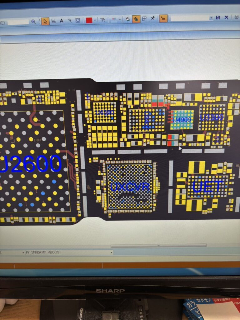 iPhone回路図