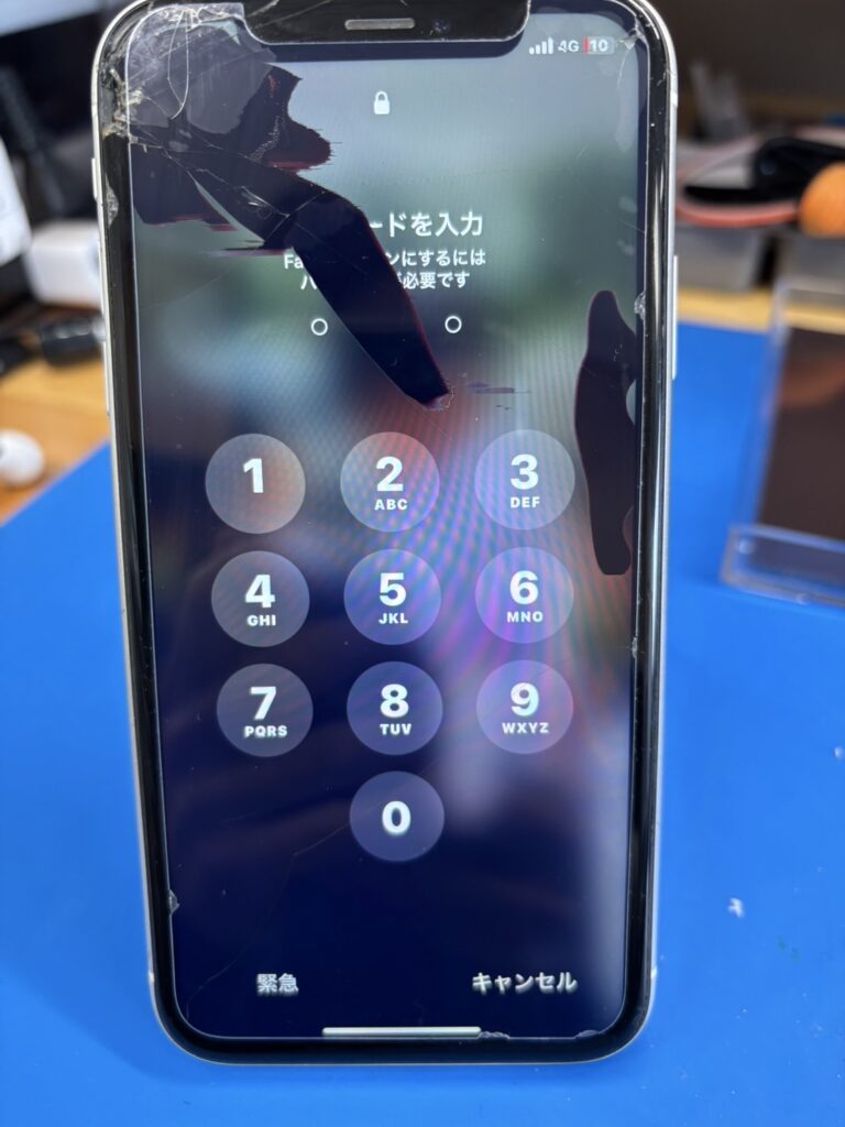 iPhoneXr画面表示不良