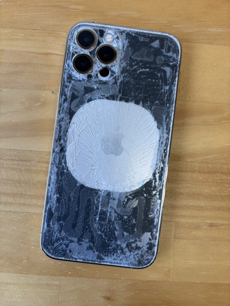 iPhone12Proバックガラス