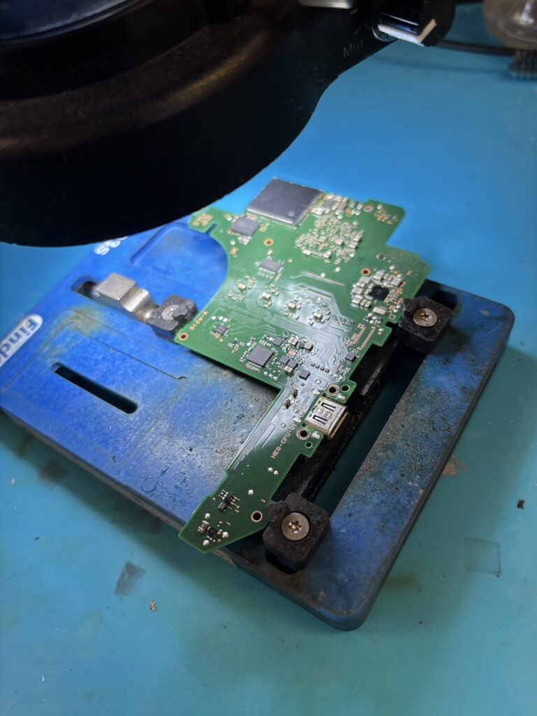 switchドックコネクタ交換