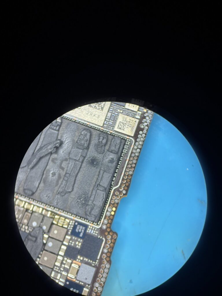 iPhone基板修理