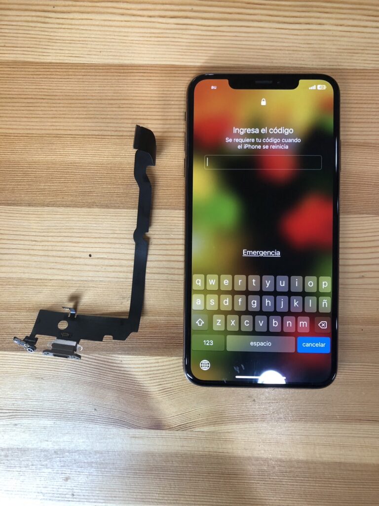 iPhoneXsmax 充電不良 ドックコネクタ交換