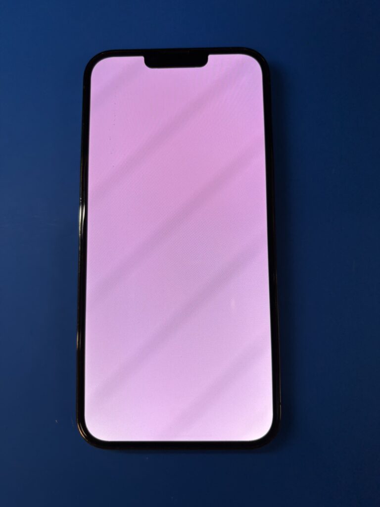 iPhone13pro ホワイトスクリーン画面修理