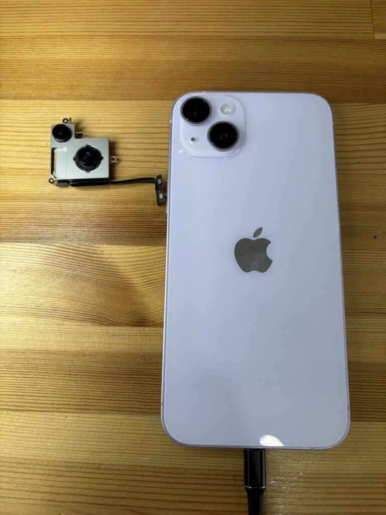iPhone14カメラ修理