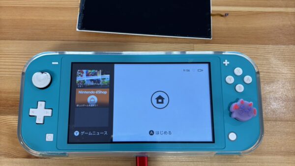 switchライト衝撃で画面が真っ暗で映らない【switch修理熊谷】