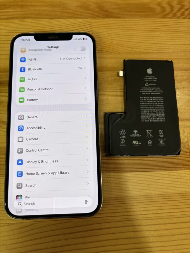 iPhone12Promaxバッテリー交換