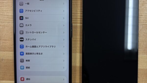 iPhone15の画面表示不良修理|熊谷市のストックリペア